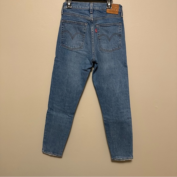 LEVI’S Iconic Wedgie Jean Medium Denim - Picture 3 of 6
